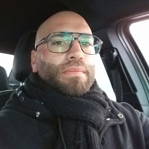 Meet your Posher, Phillip